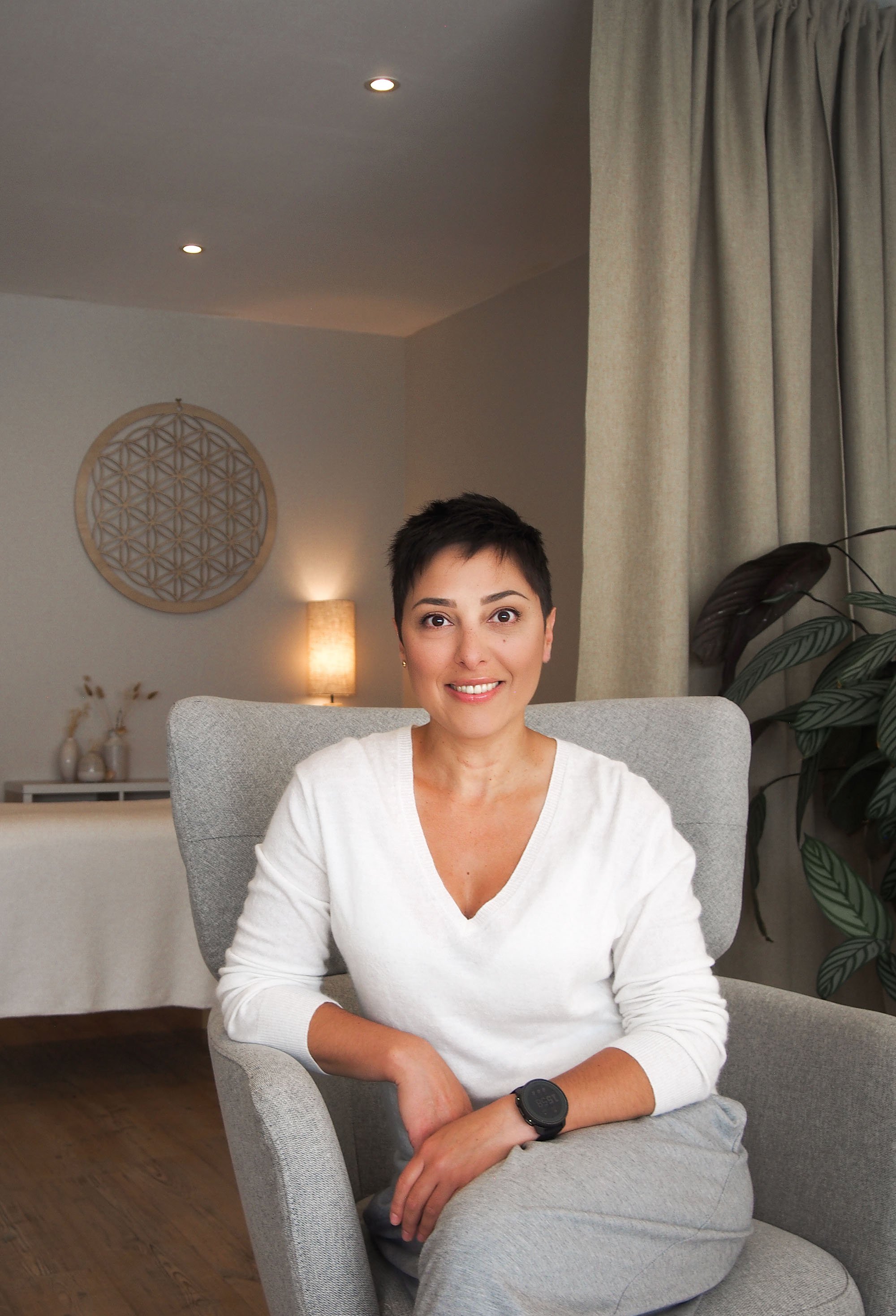 Liza-therapeute-holistique-Doussard-Aime-la-Plagne-portrait